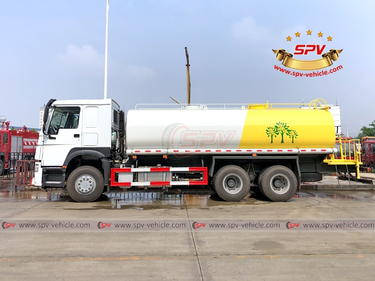 20,000 Litres Water Sprinkling Truck SINOTRUK - LS